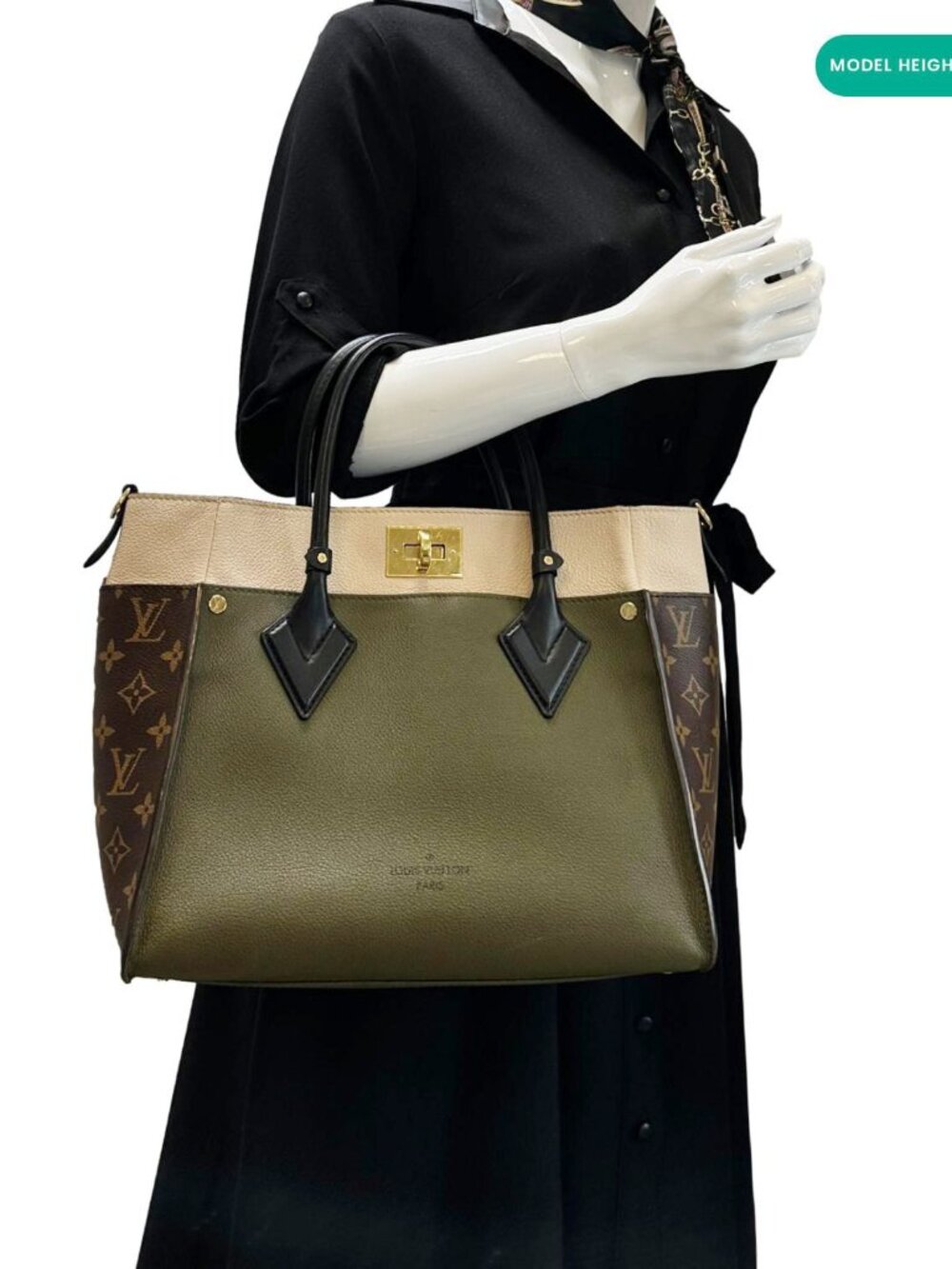 Louis Vuitton  On My Side MM Monogram Canvas Satchel Bag Cream - Picture 2 of 13